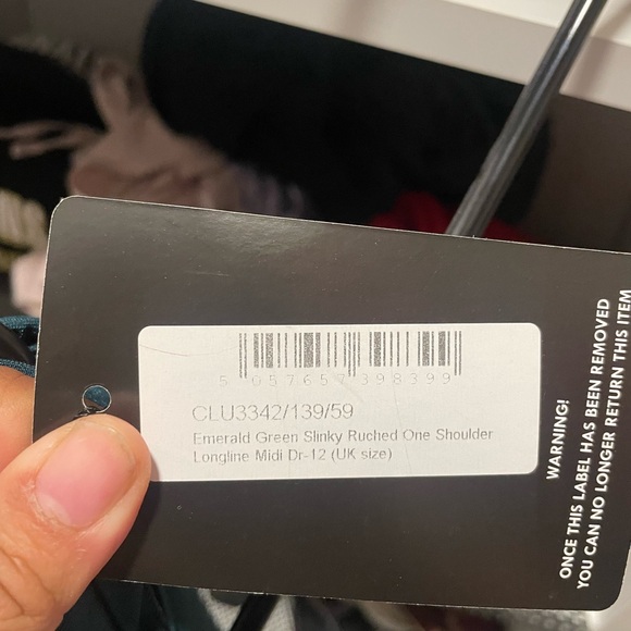 Pretty Little thing size 8 emerald green one shoulder midi dress - Picture 3 of 3